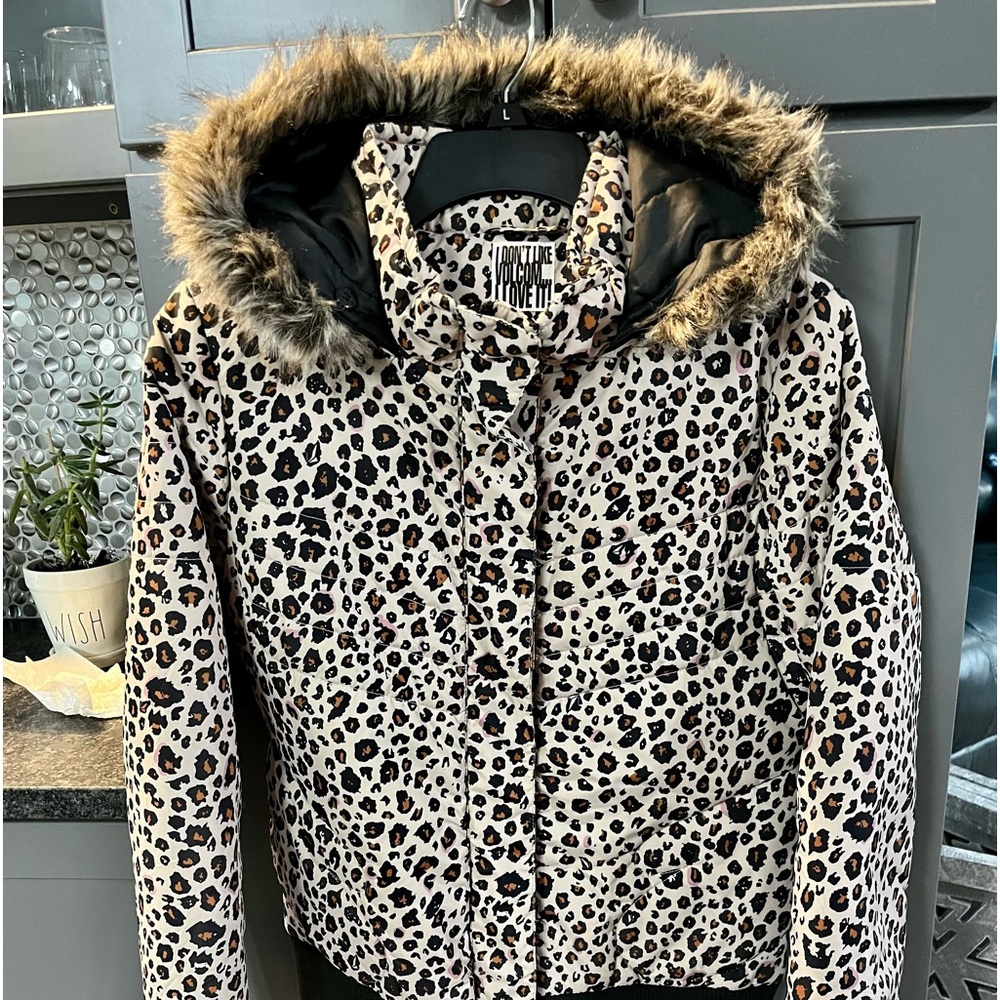 Volcom cheetah print puffer jacket